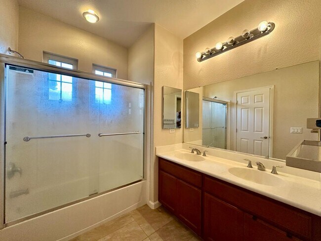 Building Photo - 1357 Trailside Ln