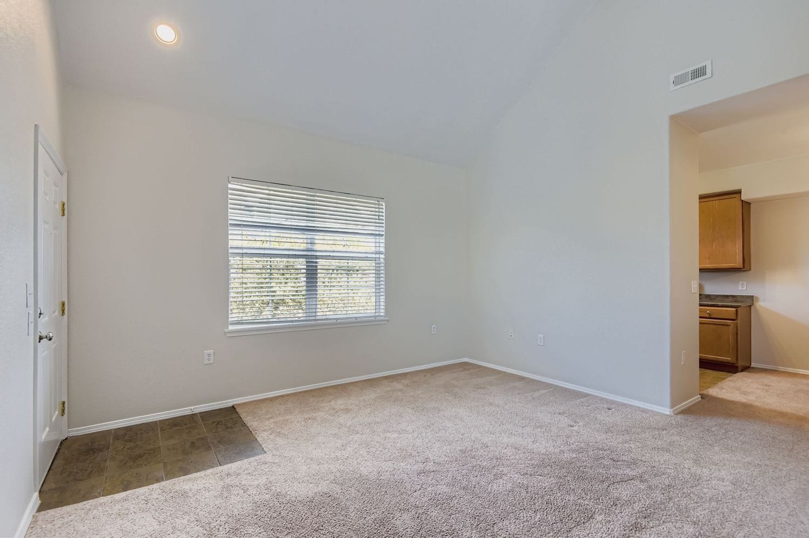 Building Photo - 16332 E Fremont Ave