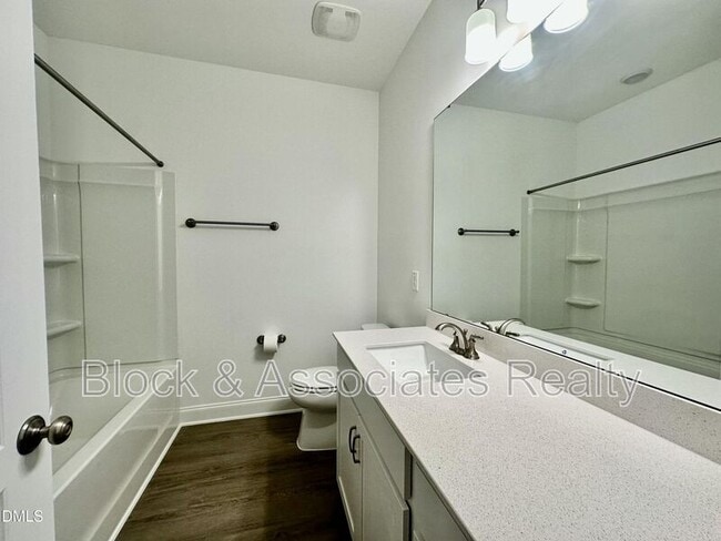 Building Photo - 2093 Maggie Vly Dr