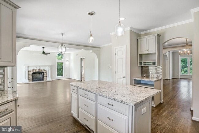 Building Photo - 710 Parrish Farm Ln