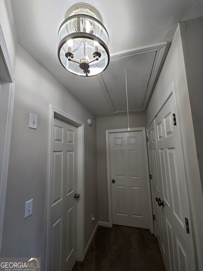 Building Photo - 4761 Highpoint Way