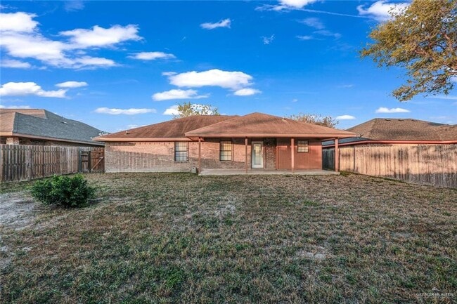 Building Photo - 13 West St