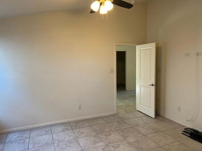 Building Photo - San Luis AZ, Three Bedroom 2 Bath Corner L...