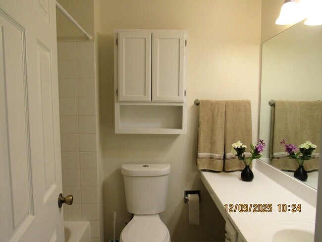 Building Photo - 2790 Glasgow Ct