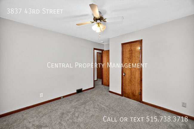 Building Photo - 3837 43rd St