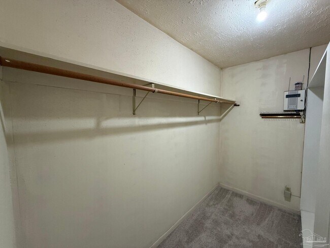 Building Photo - 3801 N 12th Ave