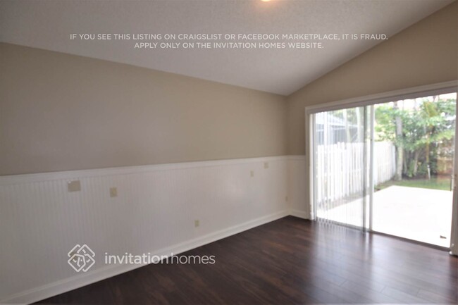 Building Photo - 7699 Thornlee Dr