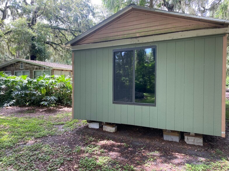 Shed/ workout room window exterior - 1816 Co Rd 432