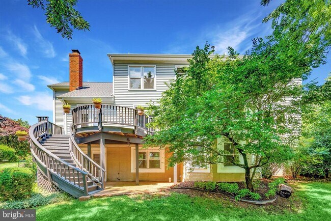 Building Photo - 21102 Raintree Ct