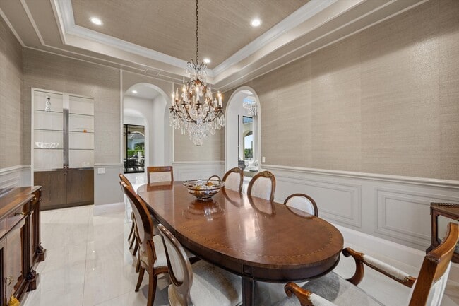 Building Photo - 7474 NE Bay Cove Ct