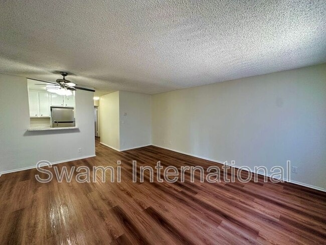 Building Photo - 26114 Belle Porte Ave