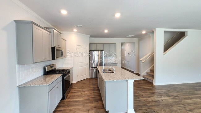 Building Photo - 3134 Ellenton Dr