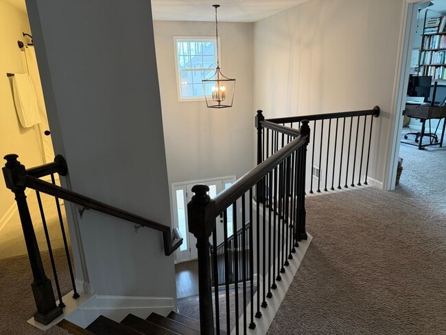 Building Photo - Wonderful Home in East Richland