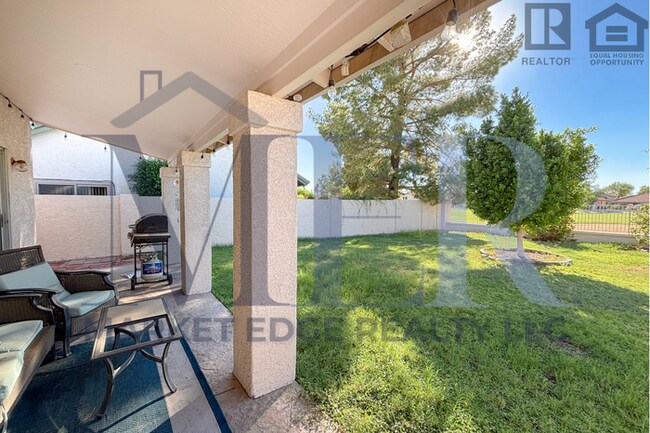 Building Photo - 4Bed/2Bath Home In Glendale w/Golf Course ...