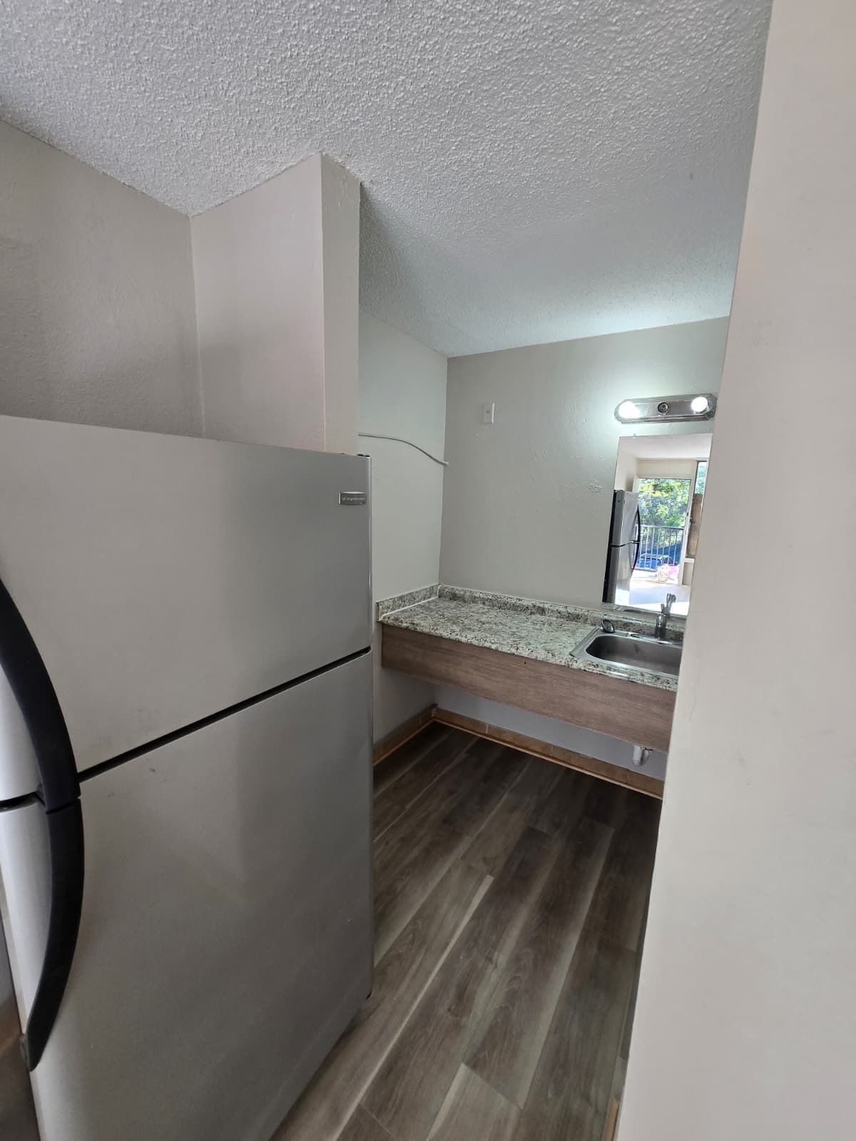 Building Photo - 7900 S Orange Blossom Trl