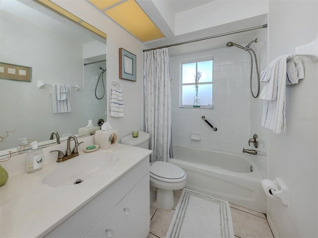 Building Photo - 5800 Sabal Trace Dr