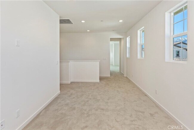 Building Photo - 7064 Mallow Dr