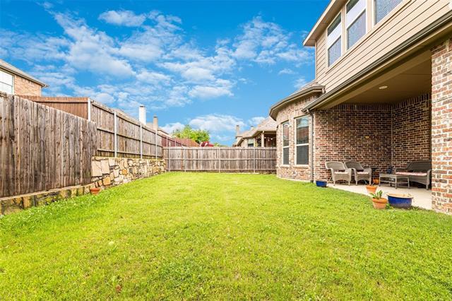 Building Photo - 6305 Canyon Crest Dr