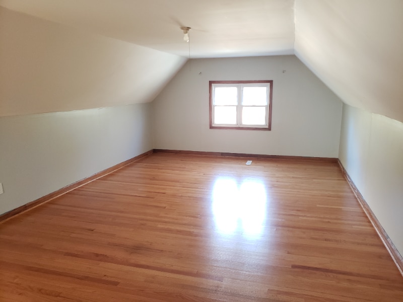 Building Photo - 701 Hillside Ave