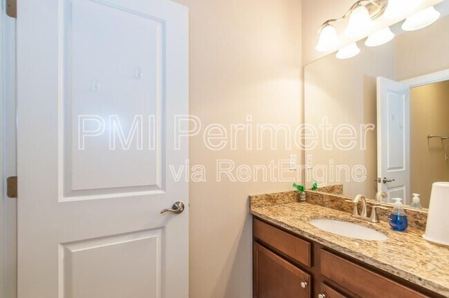 Building Photo - 4505 Summersweet Dr