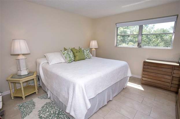 Building Photo - 4210 Ironwood Cir