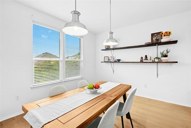 Building Photo - 7604 Peccary Dr