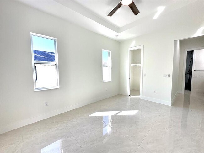 Building Photo - 1466 Dewitt St