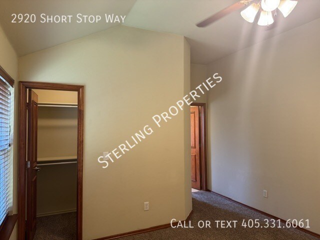 Building Photo - 2920 Short Stop Way