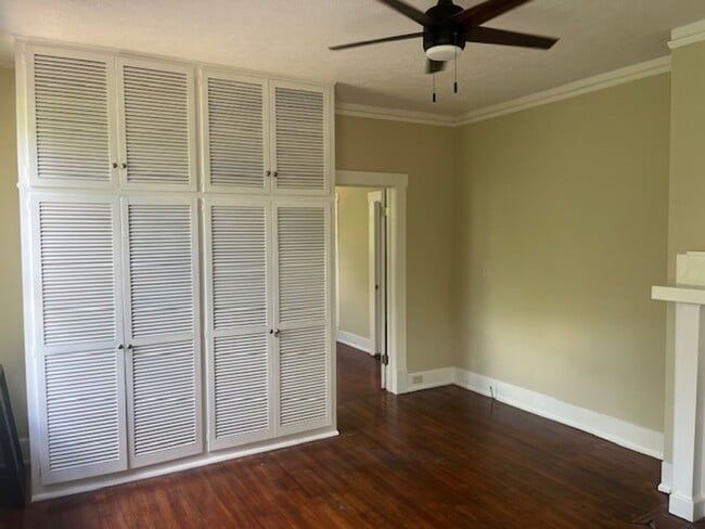 Building Photo - 1177 Tate Dr