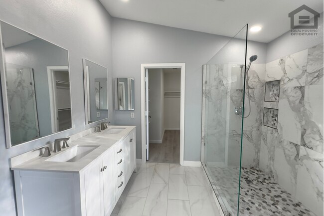 Building Photo - 3Bed/2Bath House at AZ-101 Loop/75th Ave! Ready for Immediate Move-In! -- HOME OFFICE!
