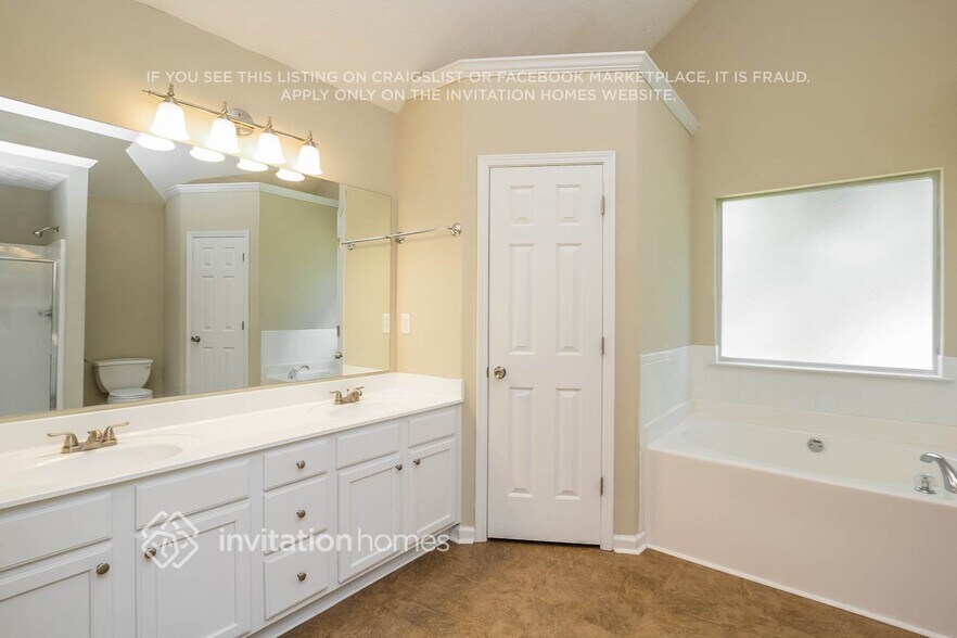 Building Photo - 3507 Temple Ridge Ct SW