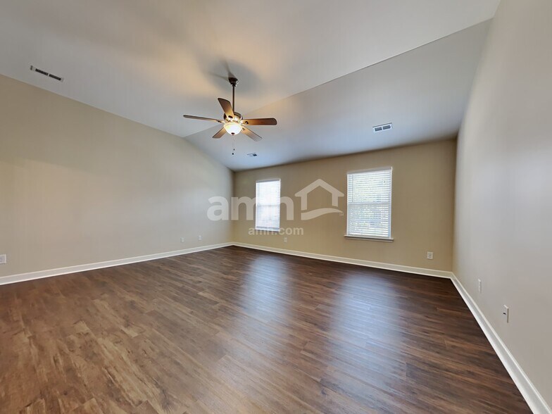 Building Photo - 4435 Clymer Ct