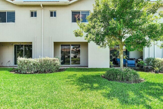 Building Photo - 1198 Paisley Ct