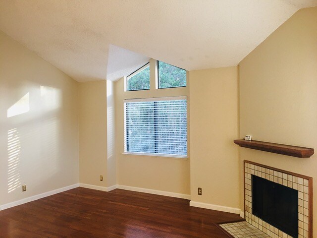 Building Photo - 2859 S Bascom Ave