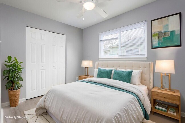 Building Photo - 13679 Sidonie Ave