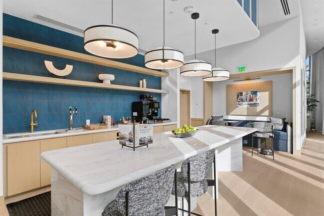 Building Photo - 3015 S Ysabella Ave