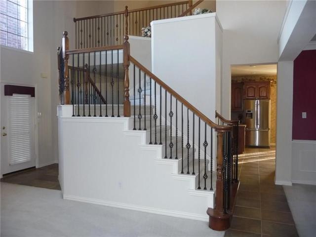 Building Photo - 715 Wheaton Ct