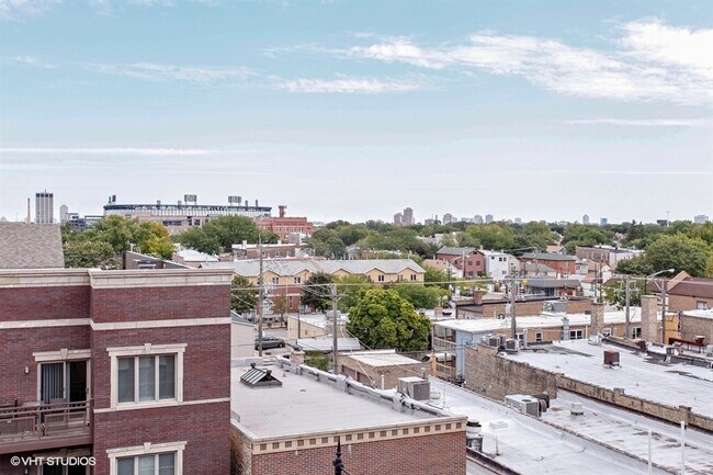 Building Photo - 3450 S Halsted St