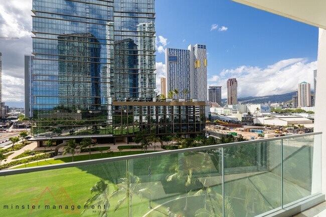 Building Photo - 1000 Auahi St