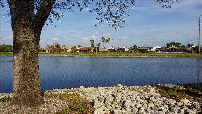 Building Photo - 9856 Costa Mesa Ln