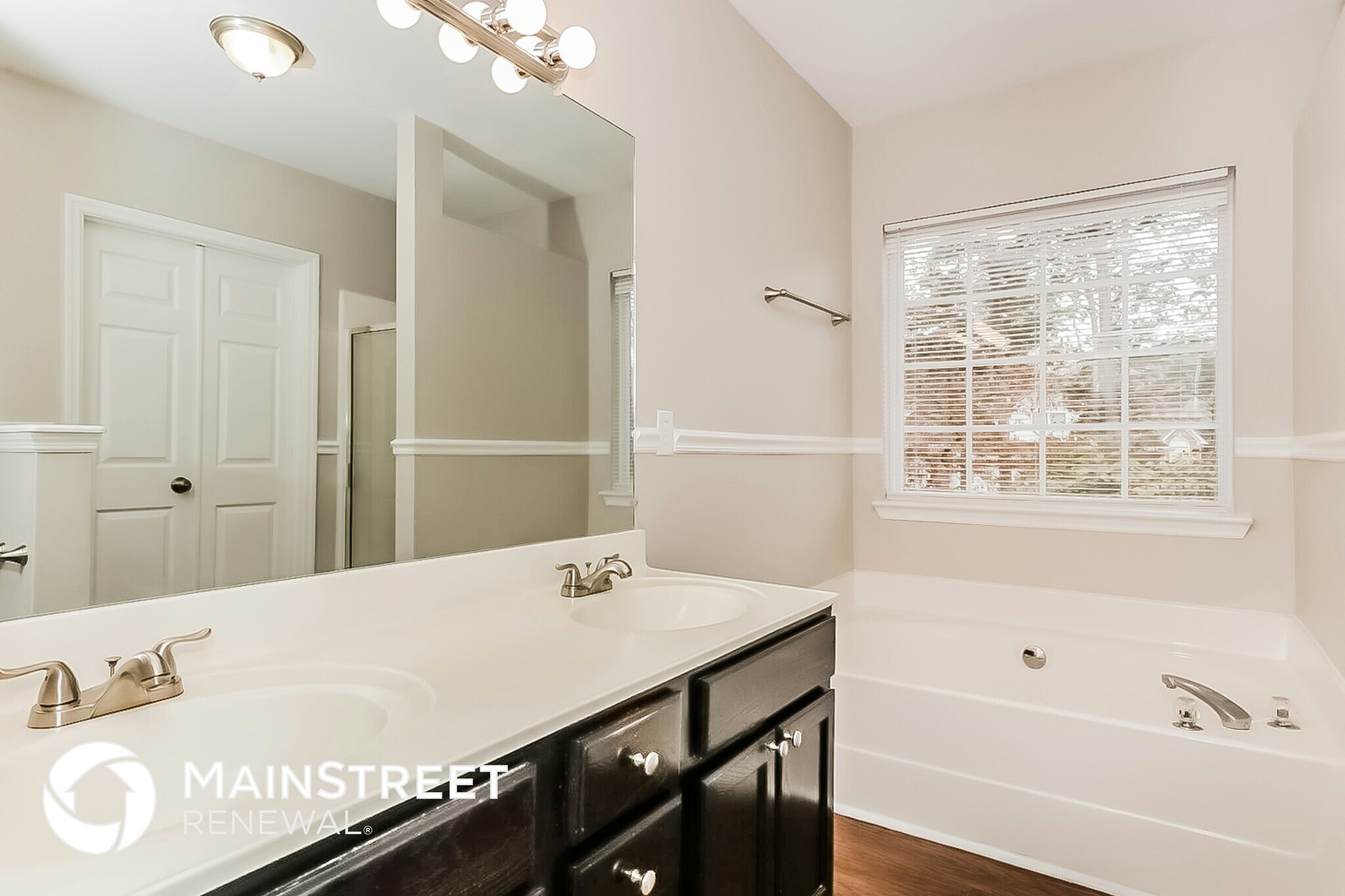 Building Photo - 5104 Bay Overlook Dr