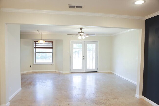 Building Photo - 4815 Oldfort Hill Dr