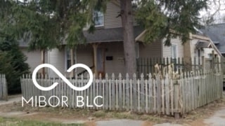 Primary Photo - 701 S Walnut St