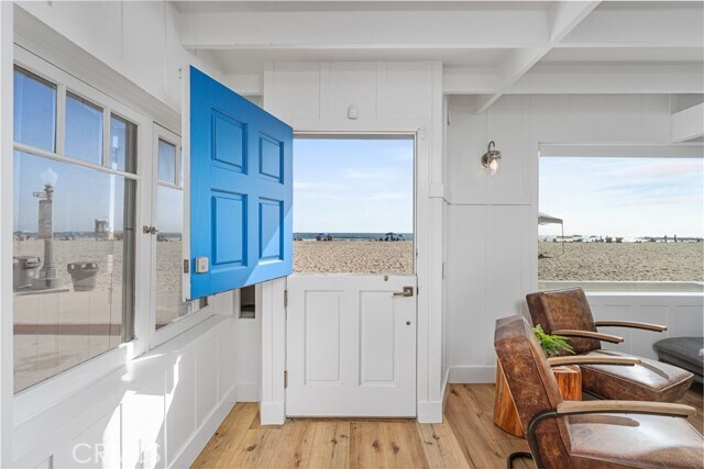 Building Photo - 2500 W Oceanfront