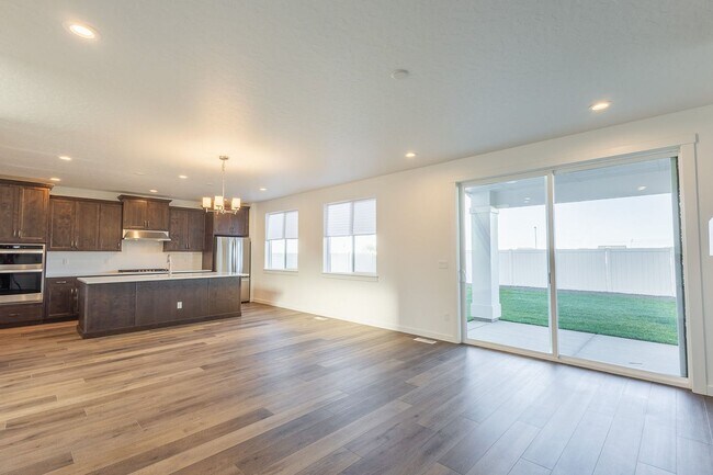 Building Photo - Brand New Home in an Amenity Filled Neighborhood