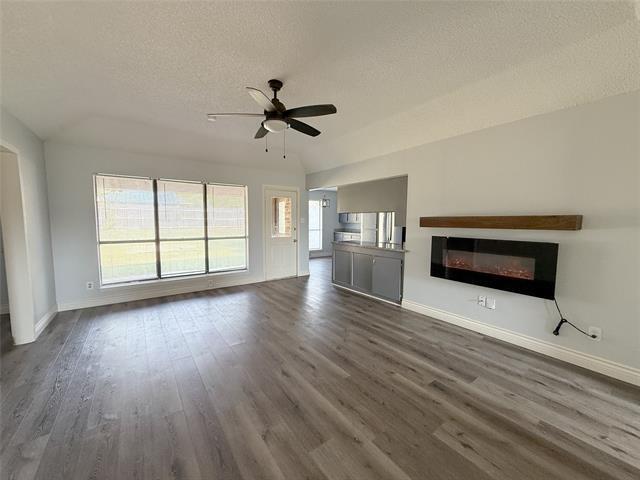 Building Photo - 1410 W Torrey St