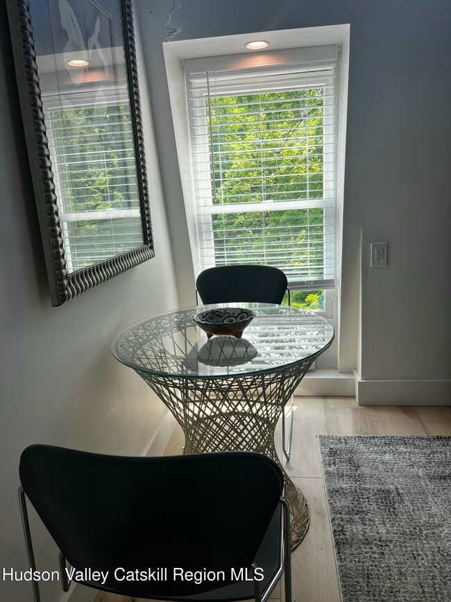 Building Photo - 20 Tannery Brook Rd