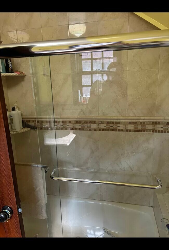 Building Photo - 8337 Charlecote Rdg