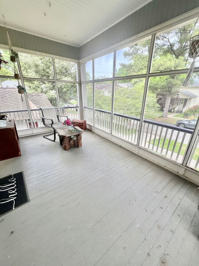 Building Photo - Charming 2 Bedroom 1 Bathroom Home for Rent