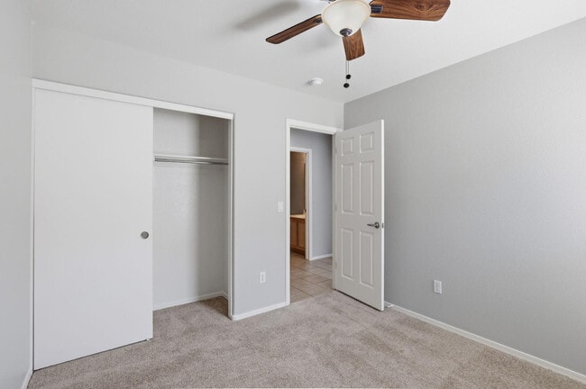 Building Photo - 21858 E Puesta Del Sol